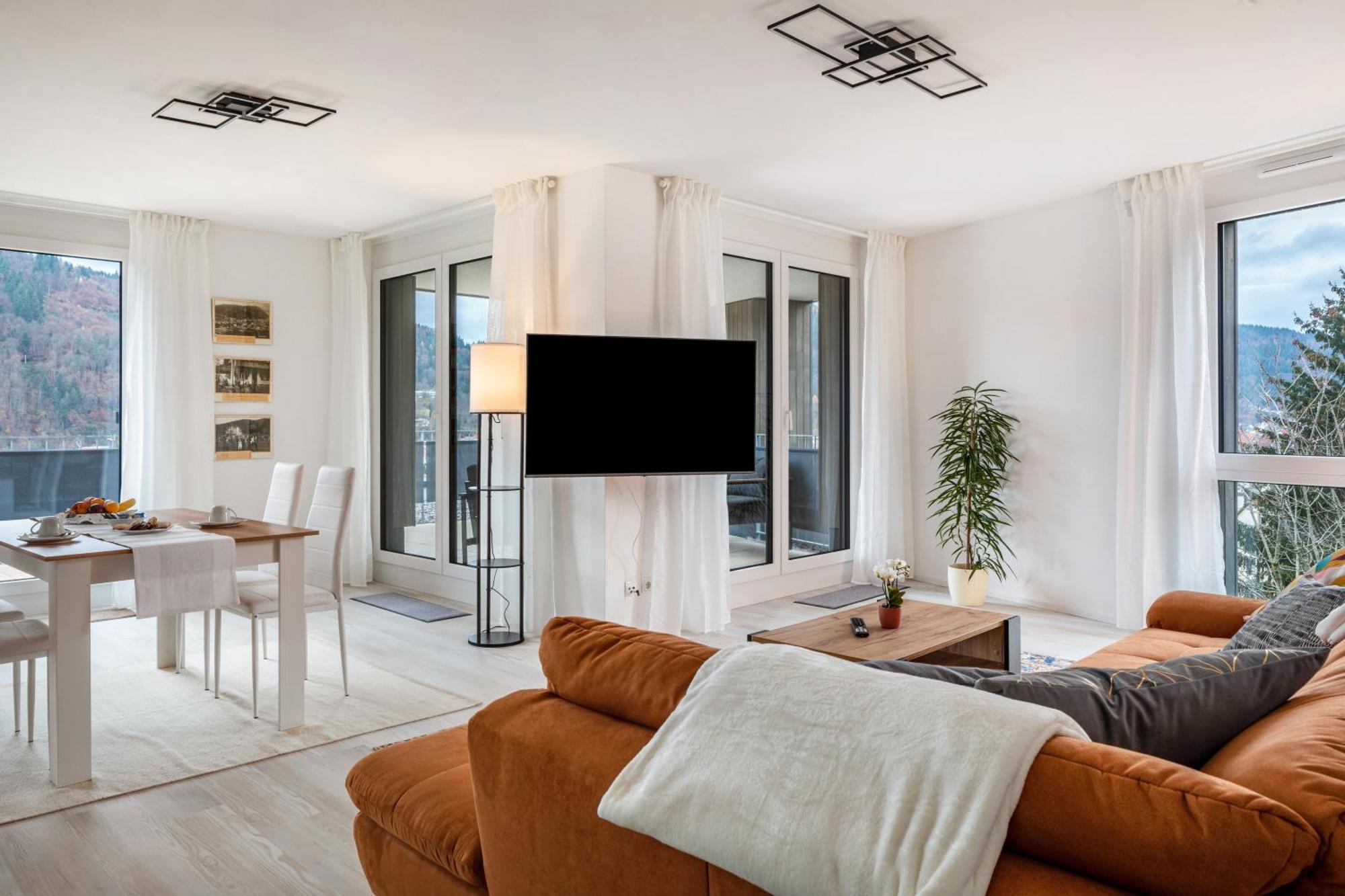 Felsenkeller Appartements Waldkirch Buitenkant foto